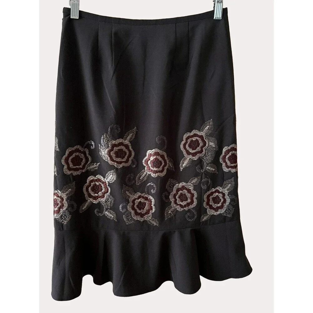 Ann Taylor Loft gorgeous skirt